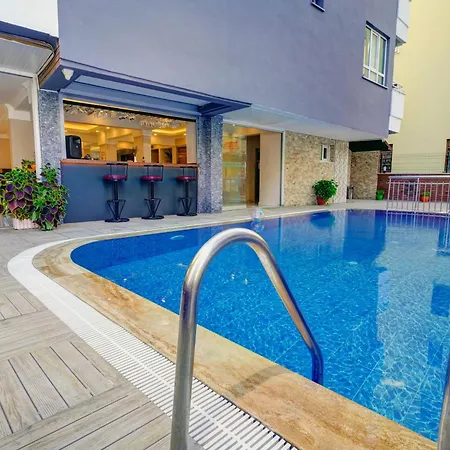 Miss Cleopatra Hotel-2